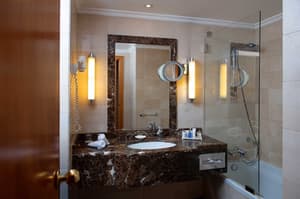 thumbnail: Bathroom