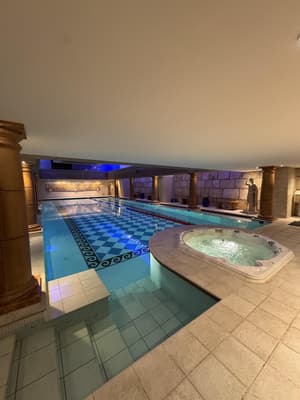 thumbnail: Pool