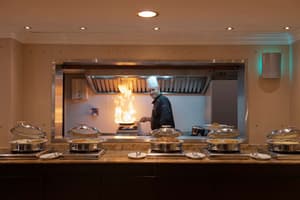thumbnail: Restaurant
