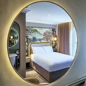 thumbnail: Room