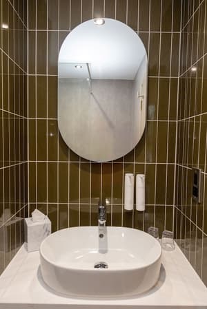 thumbnail: Bathroom