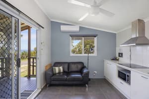 thumbnail: Living area