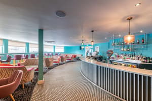 thumbnail: Bar (on property)