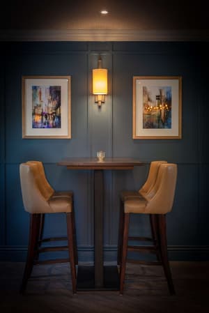 thumbnail: Bar (on property)