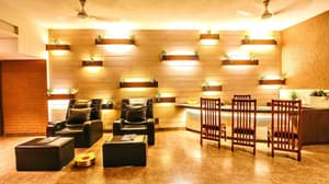 thumbnail: Spa reception