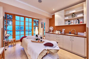 thumbnail: Treatment room
