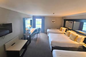 thumbnail: Room