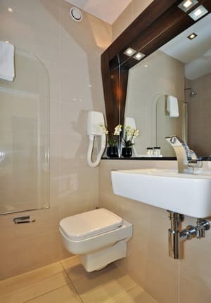 thumbnail: Bathroom