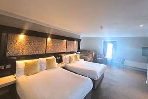 thumbnail: Room