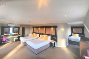 thumbnail: Room
