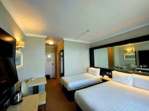 thumbnail: Room