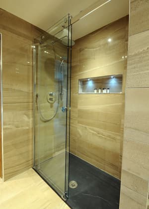 thumbnail: Bathroom shower