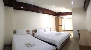 thumbnail: Room