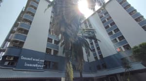 thumbnail: Front of property