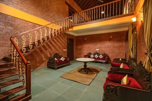 thumbnail: Interior