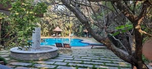 thumbnail: Outdoor pool