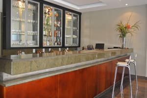 thumbnail: Bar (on property)