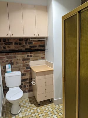 thumbnail: Bathroom