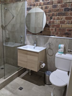thumbnail: Bathroom