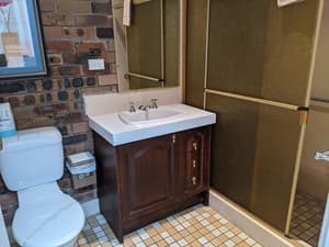 thumbnail: Bathroom