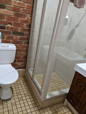thumbnail: Bathroom