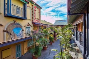 thumbnail: Property grounds
