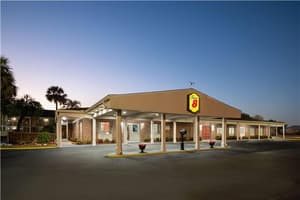 thumbnail: On-Site,Outdoor/Exterior,Dusk/Sunset,Exterior View of Building
