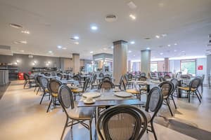 thumbnail: Reception hall