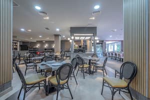 thumbnail: Reception hall