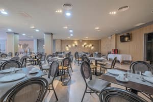 thumbnail: Reception hall