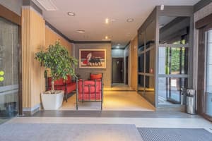 thumbnail: Reception hall