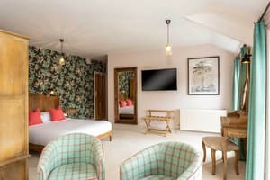 thumbnail: Room