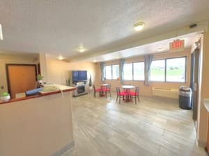 thumbnail: Lobby sitting area