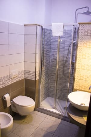thumbnail: Bathroom amenities