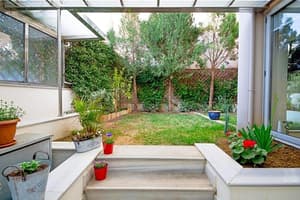 thumbnail: General view