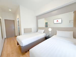 thumbnail: Room