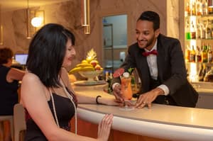 thumbnail: Bar (on property)