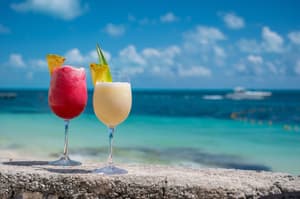 thumbnail: Bar (on property)