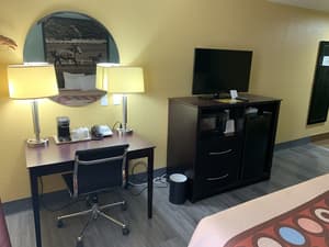 thumbnail: Room amenity