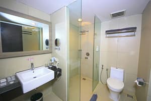 thumbnail: Bathroom