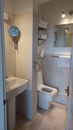 thumbnail: Bathroom