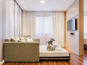 thumbnail: Room