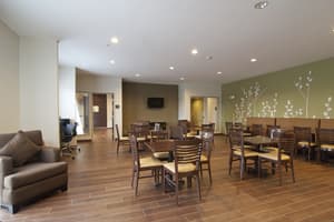 thumbnail: Breakfast area