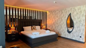 thumbnail: Room
