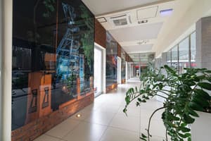 thumbnail: Interior