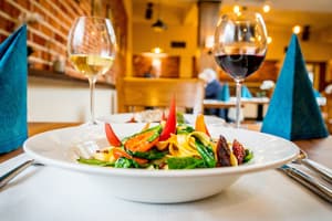 thumbnail: Restaurant