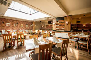thumbnail: Restaurant