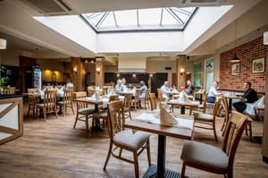 thumbnail: Restaurant