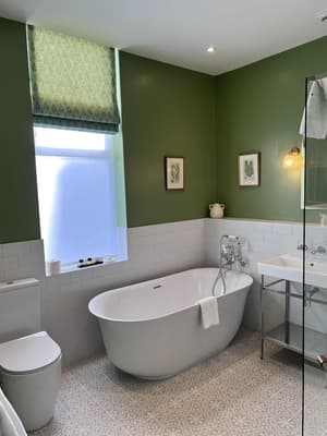 thumbnail: Bathroom
