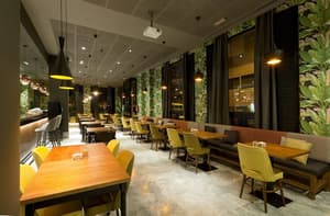 thumbnail: Restaurant
